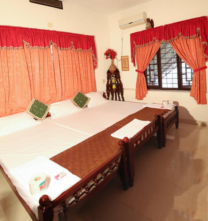 Dream Catcher Home Stay Kochi Exterior foto